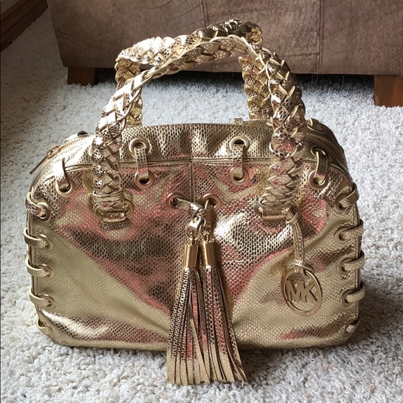 Michael Kors Gold bag - Picture 2 of 9